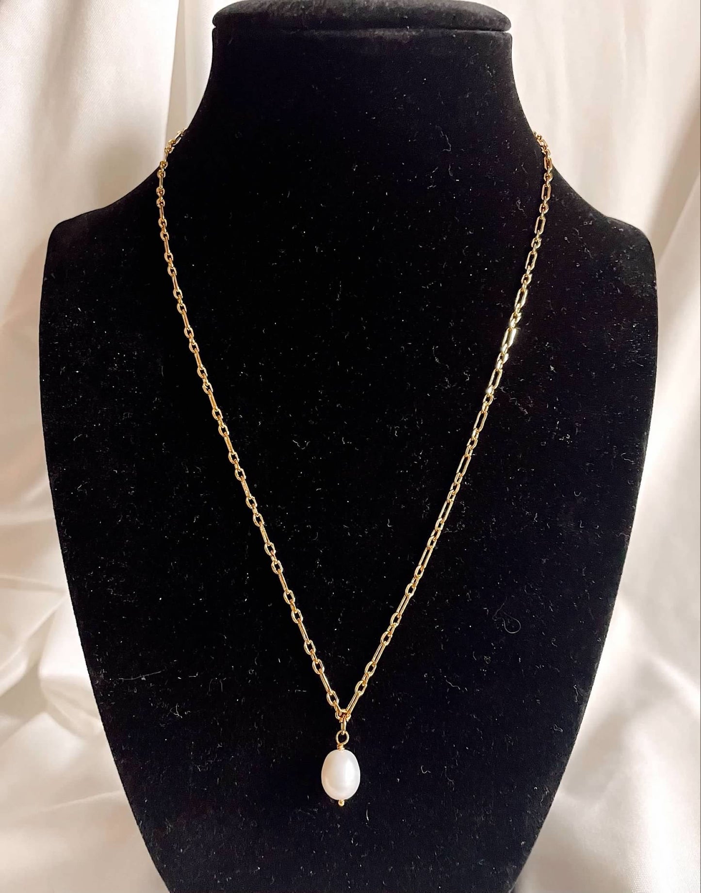 Lulu Necklace