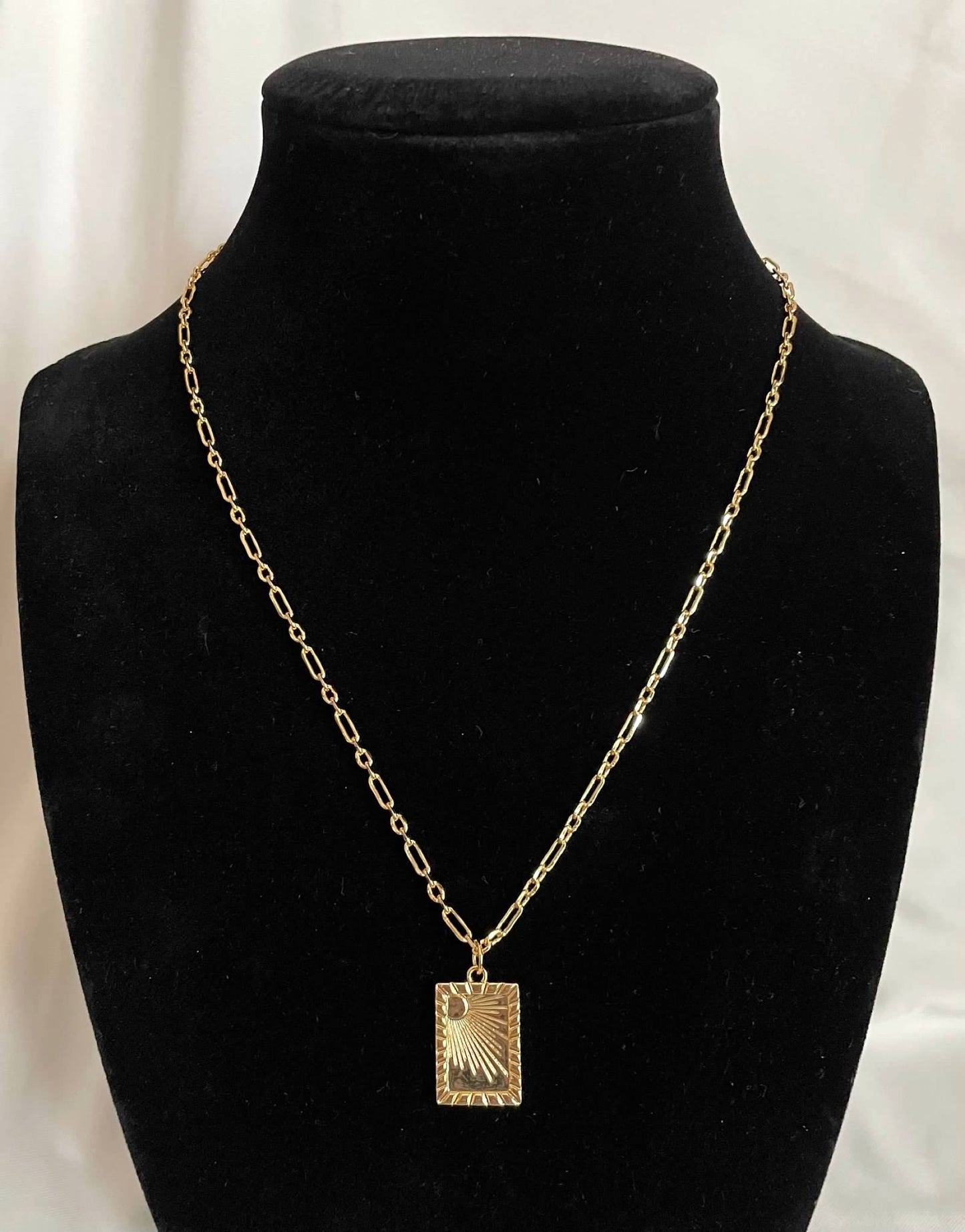 Ray of Sunshine Necklace